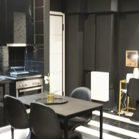Exclusive Design With Yard Appartement *