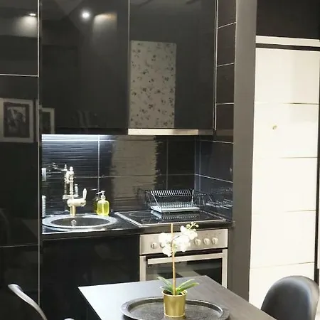 Exclusive Design With Yard * Athènes