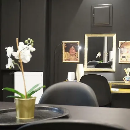 Exclusive Design With Yard Appartement *
