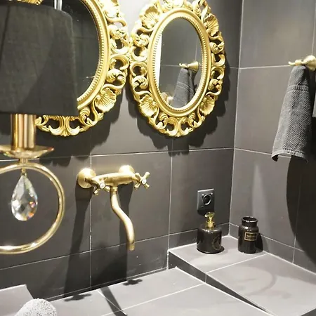 Appartement Exclusive Design With Yard Athènes
